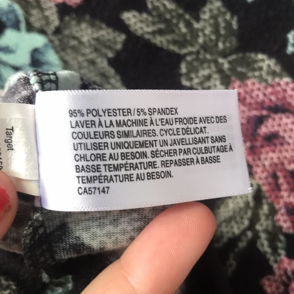 Floral Body Con / Stretchy Midi Skirt . Size Med. - Picture 7 of 7